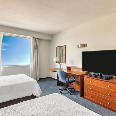 Fiesta Inn Express San Luis Potosi Oriente Kültér fotó