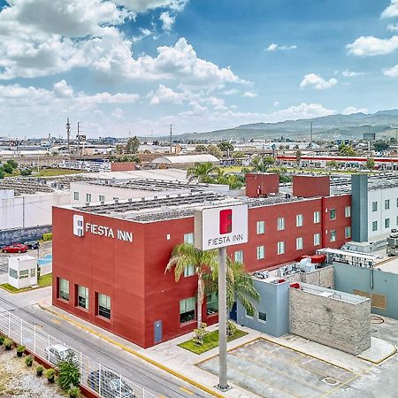 Fiesta Inn Express San Luis Potosi Oriente Kültér fotó